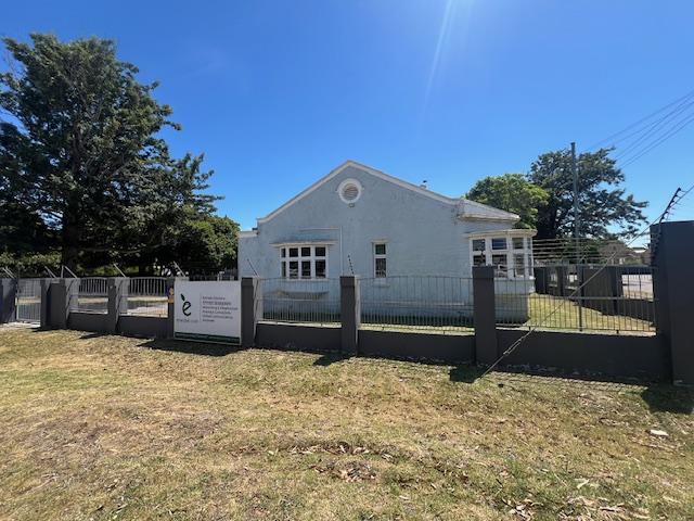To Let commercial Property for Rent in Walmer Eastern Cape